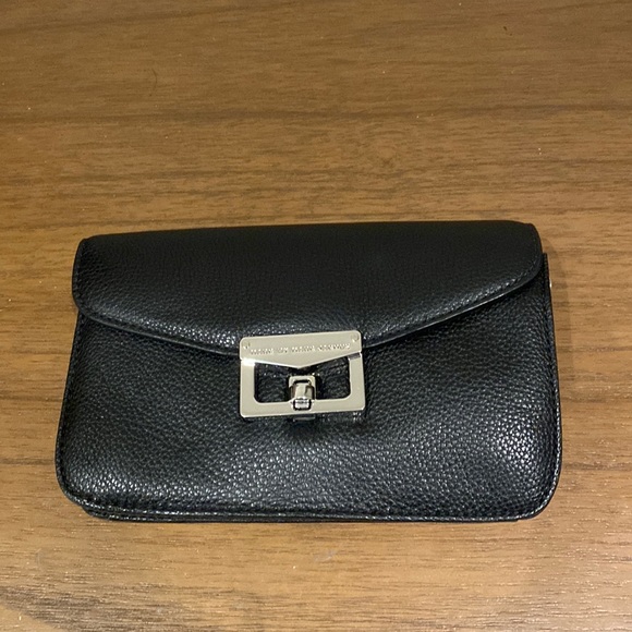 Marc By Marc Jacobs wallet on chain in black soft grained leather - Picture 2 of 5